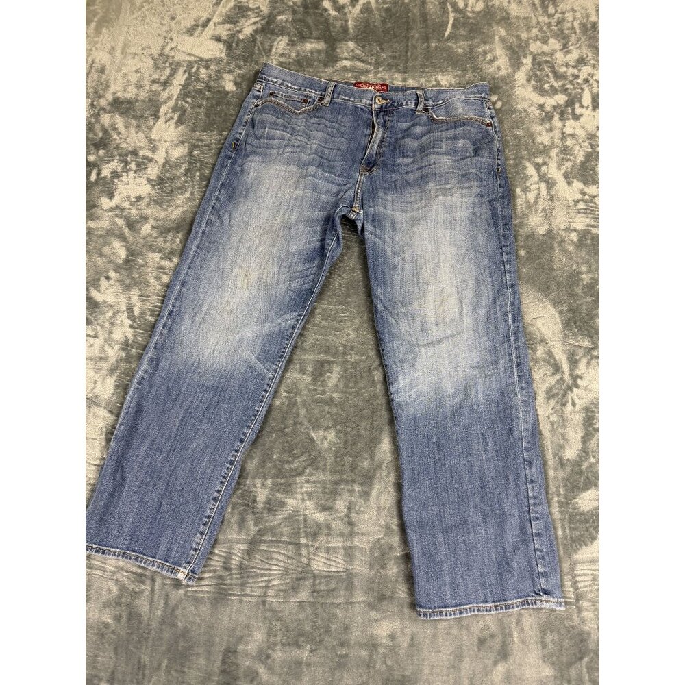 Lucky Brand Mens Jeans 38x30 Blue Straight Light Distressed Denim